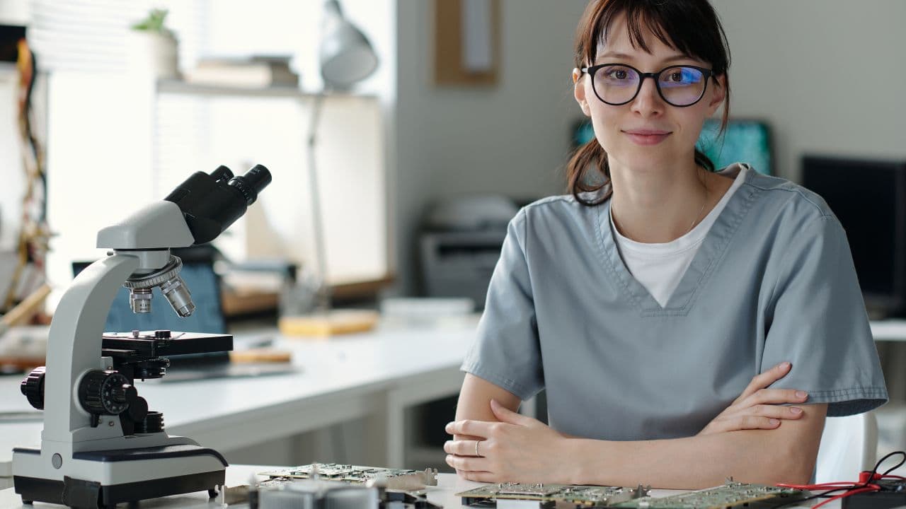 imagem sobre O que é tecnólogo? Tire suas dúvidas sobre essa forma de ensino