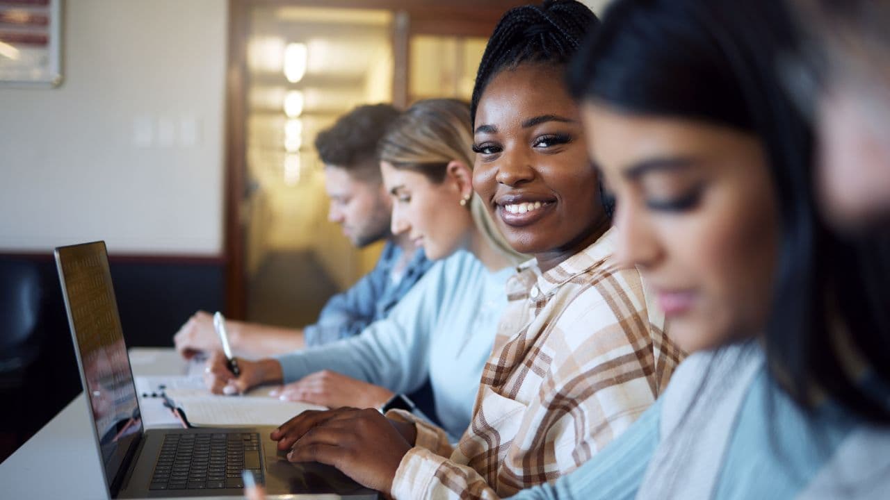 imagem sobre O que é educação continuada? Descubra do que se trata!