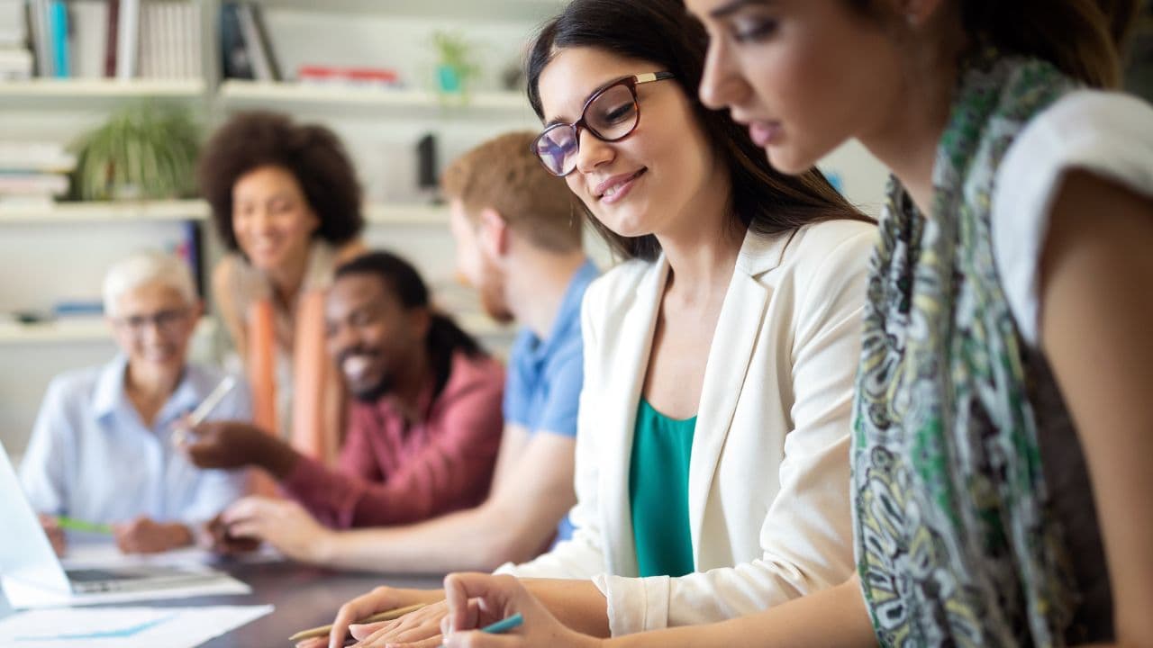 imagem sobre Educação Profissional: guia completo para crescimento e qualificação
