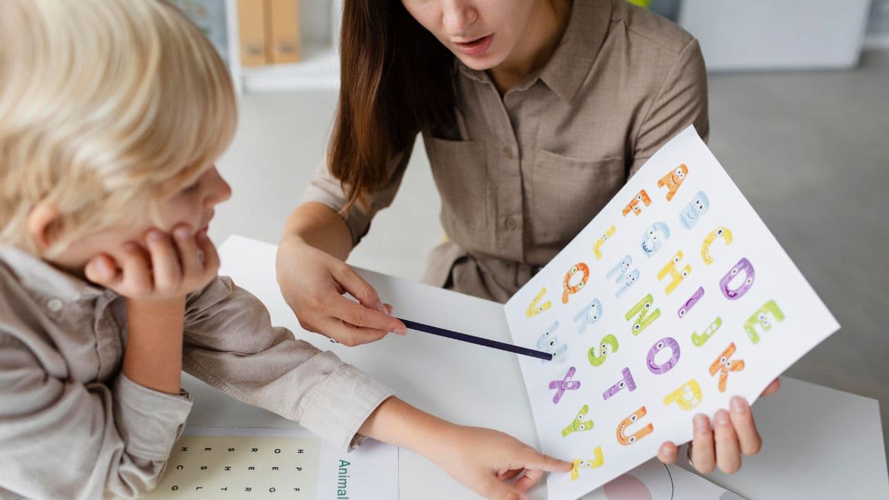 imagem sobre Ensino de Letras-Inglês: guia completo sobre língua, aprendizagem e prática pedagógica